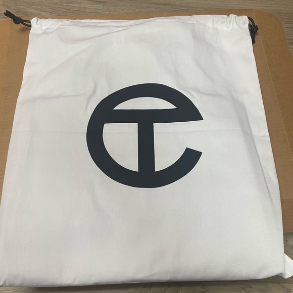 ❌SOLD❌Authentic Telfar Medium Metallic Silver Shopping Bag🪩 - Picture 5 of 16